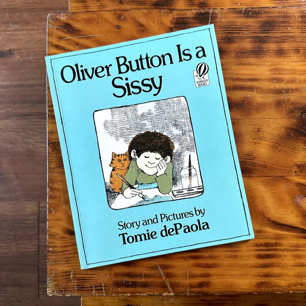 Vintage 1979 Oliver Button Is A Sissy Paperback Book